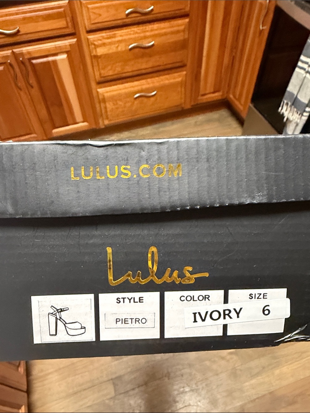Lulu's Pietro Platform Heels in Ivory